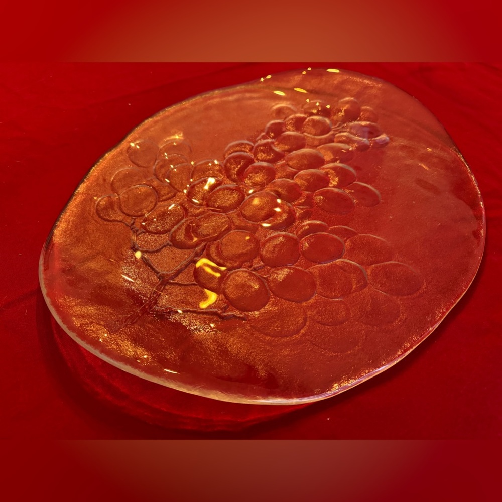 VTG Kosta Boda Swedish Art Glass Grapes Oval Platter XL 15" L x 13" W 1985 EUC